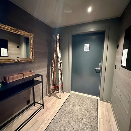 Modern 2-bedroom With Balcony And Mountain Views 公寓 Beitostolen